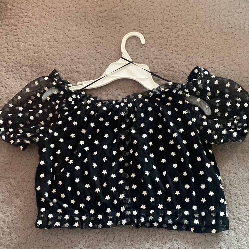Floral black croptop